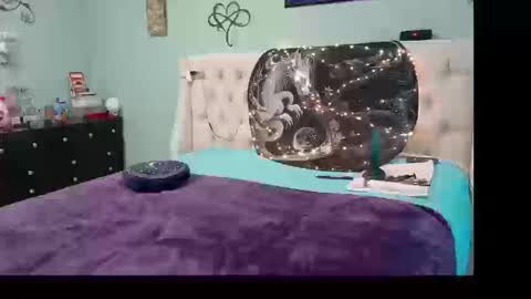 Snapshot of thesexualdragon chatting on September 24, 3:52 pm TheSexualDragon online show from September 24, 3:52 pm