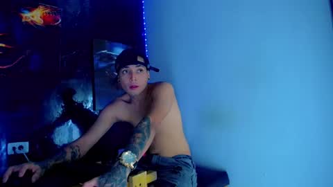 David y Daniel online show from June 30, 11:35 pm