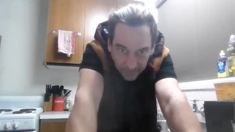 thestardad394997 online show from April 14, 6:05 am