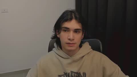 thiaan__ online show from February 20, 11:43 pm