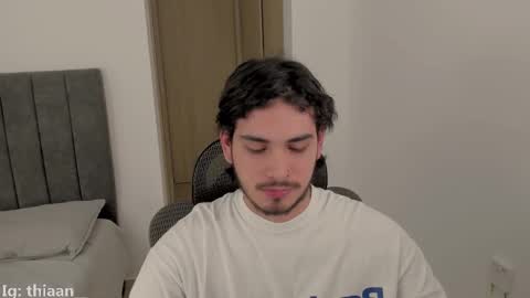 thiaan__ online show from September 9, 2:11 am