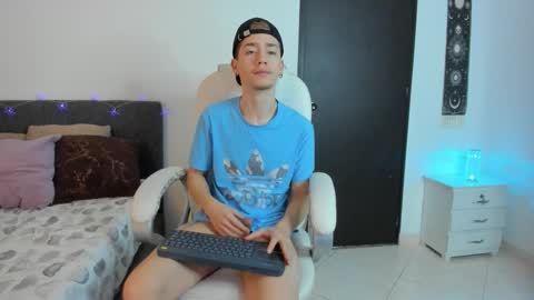 Manuel online show from February 22, 8:07 am