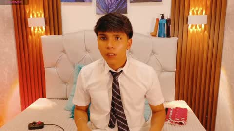 thiago online show from September 20, 8:23 pm