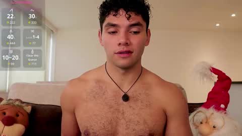 Just Thiago  online show from December 17, 6:03 pm