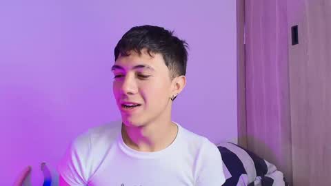 thiago_n_sam online show from September 26, 3:25 am