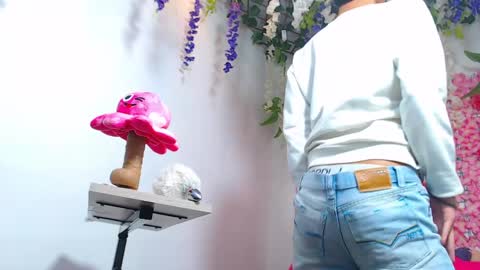 thiago rincon online show from April 9, 7:30 pm