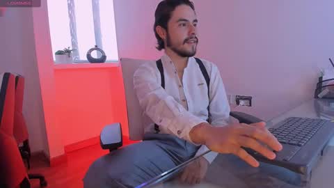 Snapshot of thiago_wolff chatting on October 4, 12:14 pm THIAGO online show from October 4, 12:14 pm