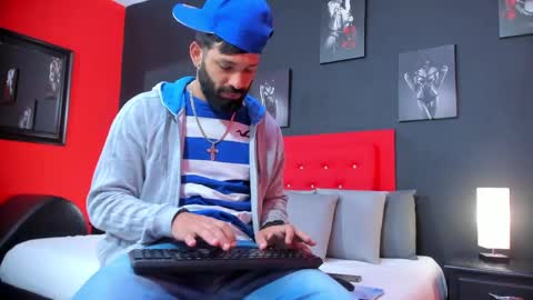 Thia Gomez online show from September 12, 12:29 pm