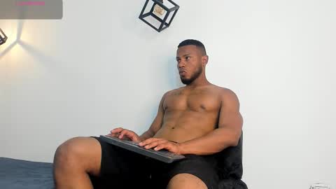 Thiago Instagram   online show from September 21, 6:28 am