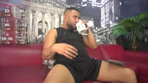 thiagoxbig online show from October 28, 10:22 pm