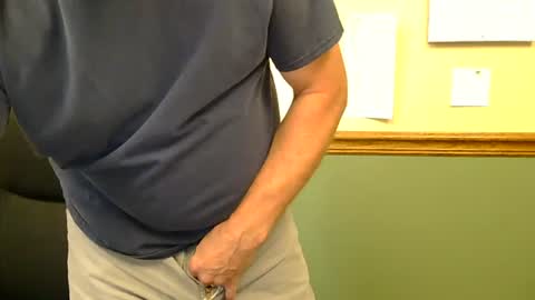 thickcock4u1105 online show from August 7, 8:18 pm