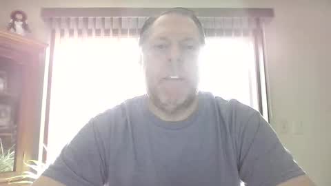 thickcock4u1105 online show from April 2, 1:51 pm