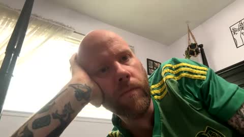 CaliLove916 online show from January 3, 9:15 pm