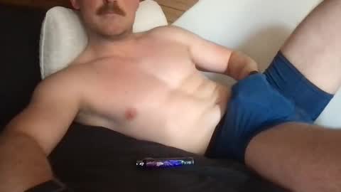 thierrinho8148 online show from May 25, 11:16 am