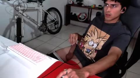 Snapshot of thieves_us chatting on October 4, 4:43 am thieves_us online show from October 4, 4:43 am