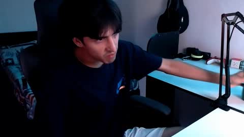 Snapshot of thieves_us chatting on January 26, 6:06 pm thieves_us online show from January 26, 6:06 pm