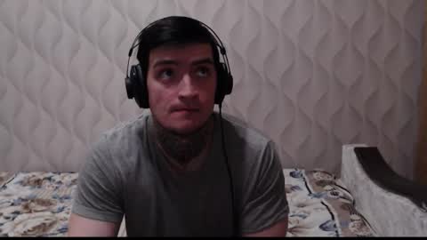 Andy online show from December 14, 9:10 pm