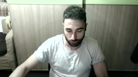 Thomas online show from January 13, 8:04 pm