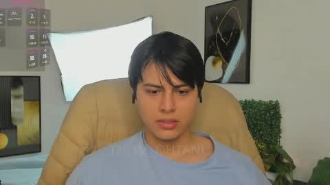 thom_ohtani online show from April 21, 1:42 am