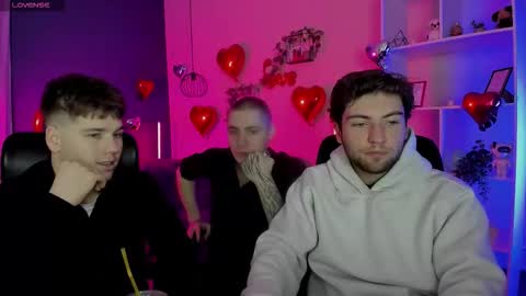 Thomas online show from February 14, 10:29 am