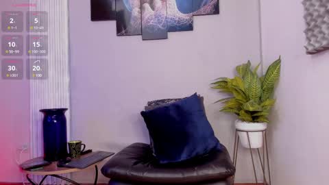 Thomas Eliott   independent model online show from March 3, 8:00 pm