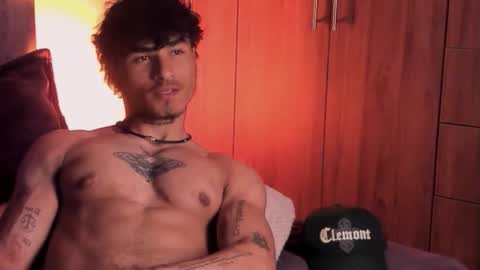 Thomas 3  JUST STAY AND BE MY LAST LOVE online show from September 17, 5:33 am