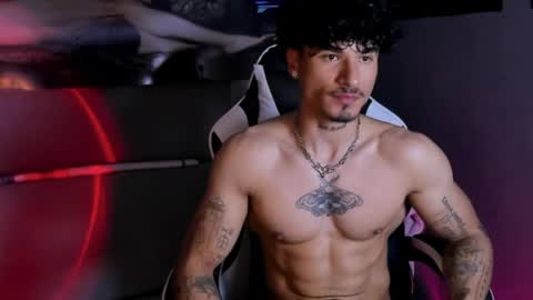 Thomas 3  JUST STAY AND BE MY LAST LOVE online show from April 1, 3:29 am