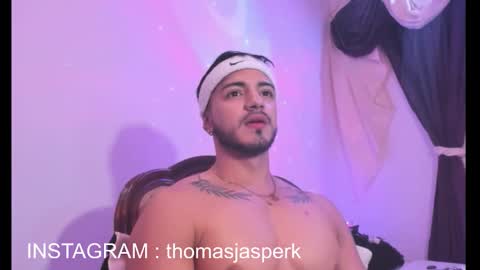 Thomas online show from November 17, 10:01 pm