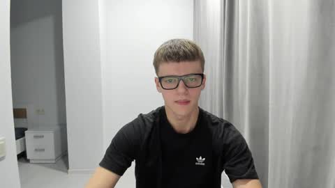 Tomas online show from December 12, 2:48 am