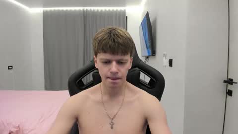 Tomas online show from March 22, 10:03 pm