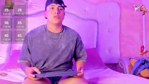 Thomas and Faon  online show from March 19, 6:08 am