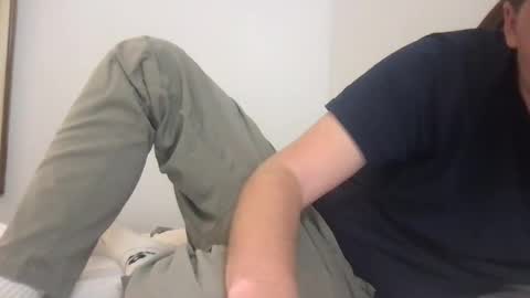 thomasio04 online show from February 2, 2:58 pm