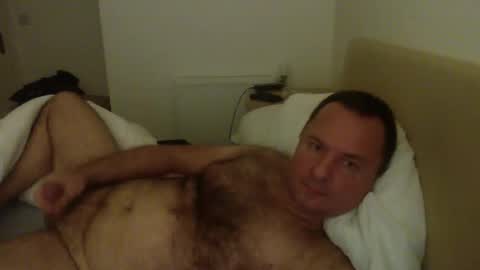 Snapshot of thomaspol chatting on October 8, 10:59 pm Tom online show from October 8, 10:59 pm