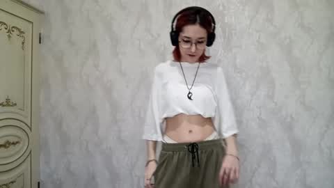 Lina online show from December 5, 12:36 pm