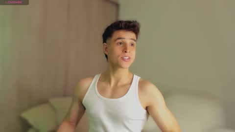 Thom Klein online show from February 18, 8:41 pm