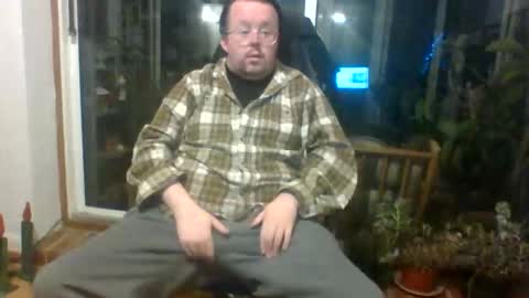 Thomsam88 check out my bio for loads of hot videos mmmmmmmmmm online show from December 1, 1:25 am