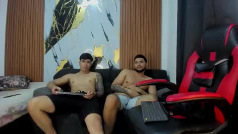 thomson_hot01 online show from November 20, 5:50 am