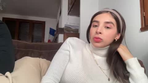 Thony Grey online show from December 5, 9:44 pm