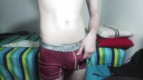 threesadtigers online show from December 15, 10:26 pm