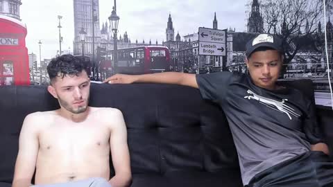 BRITHANY BRYAN ALEX online show from January 2, 10:05 am