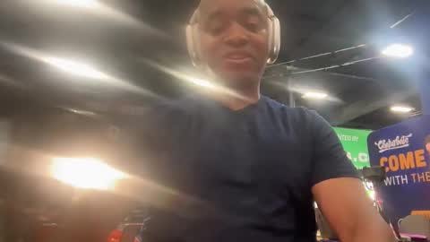 austin xzandros online show from October 25, 5:57 pm