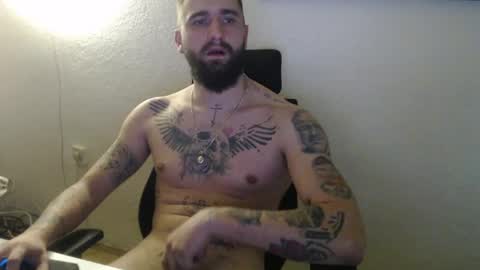 HugeJuicy online show from December 6, 12:51 am