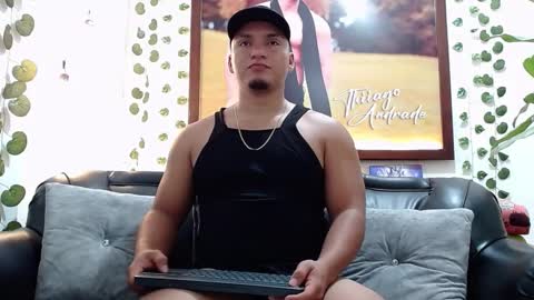 Snapshot of tiago__andrade chatting on October 8, 9:10 pm tiago andrade online show from October 8, 9:10 pm