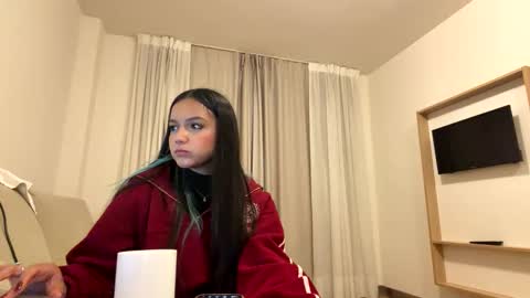 Tiana Le online show from March 2, 7:20 pm