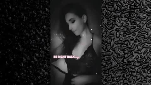 Snapshot of tiannarae chatting on February 4, 1:45 am TIANNA online show from February 4, 1:45 am