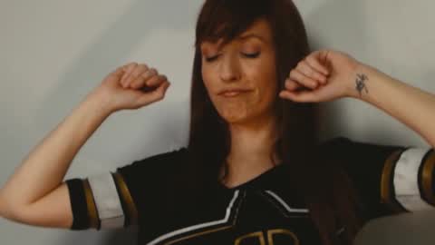 Snapshot of tiannarae chatting on February 17, 3:15 am TIANNA online show from February 17, 3:15 am