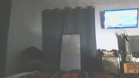 Snapshot of tiberiusblu chatting on October 1, 5:50 am tiberiusblu online show from October 1, 5:50 am