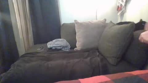 Snapshot of tiberiusblu chatting on March 8, 6:43 am tiberiusblu online show from March 8, 6:43 am