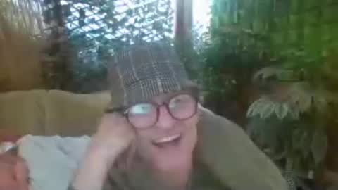 tiddles12345 online show from July 7, 7:51 pm