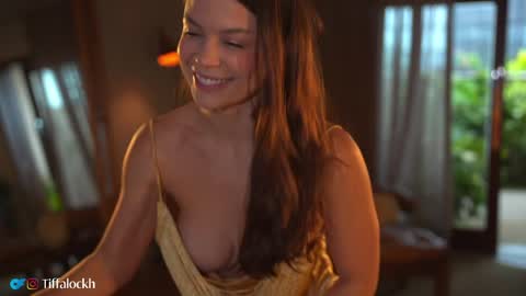 Tifa online show from April 12, 7:29 pm